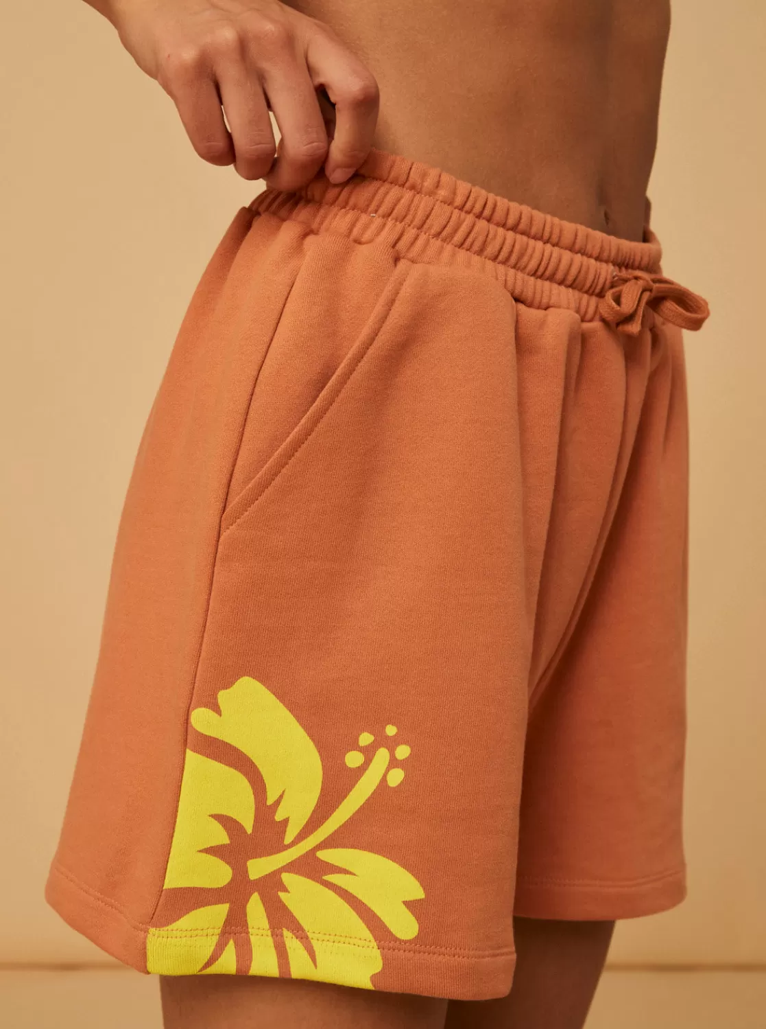 Surf.Kind.Kate. Sweat Shorts-ROXY Best